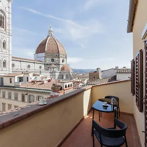 Apartment Duomo View